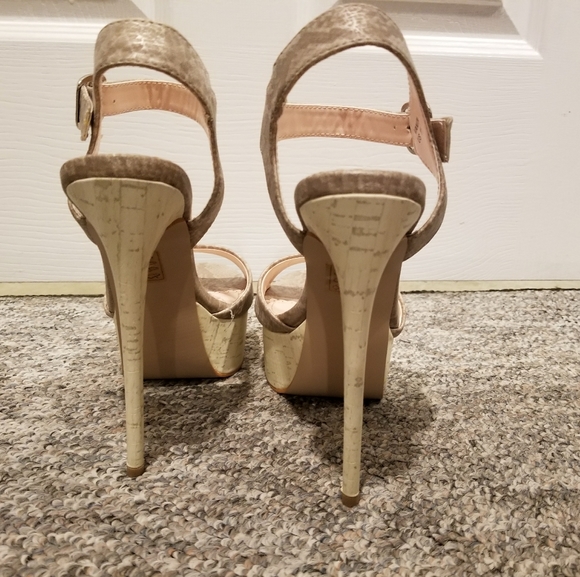 6.5 Inch Platform Heels From Madison - Picture 2 of 4